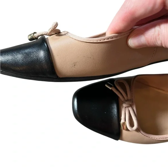 Steve Madden Black and Tan Flats - Picture 4 of 8